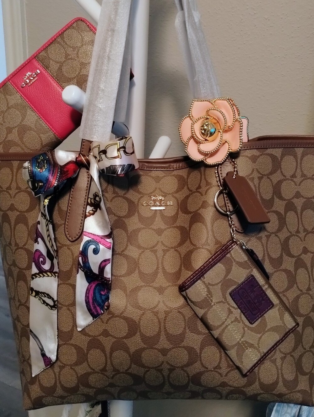 Coach Signature City Tote Bag With Coach Wallet & Coach Coin Pouch 3 Pieces